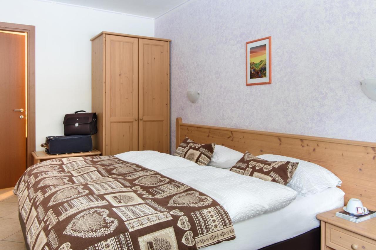 Hotel Garni Roberta Malga Ciapela Εξωτερικό φωτογραφία