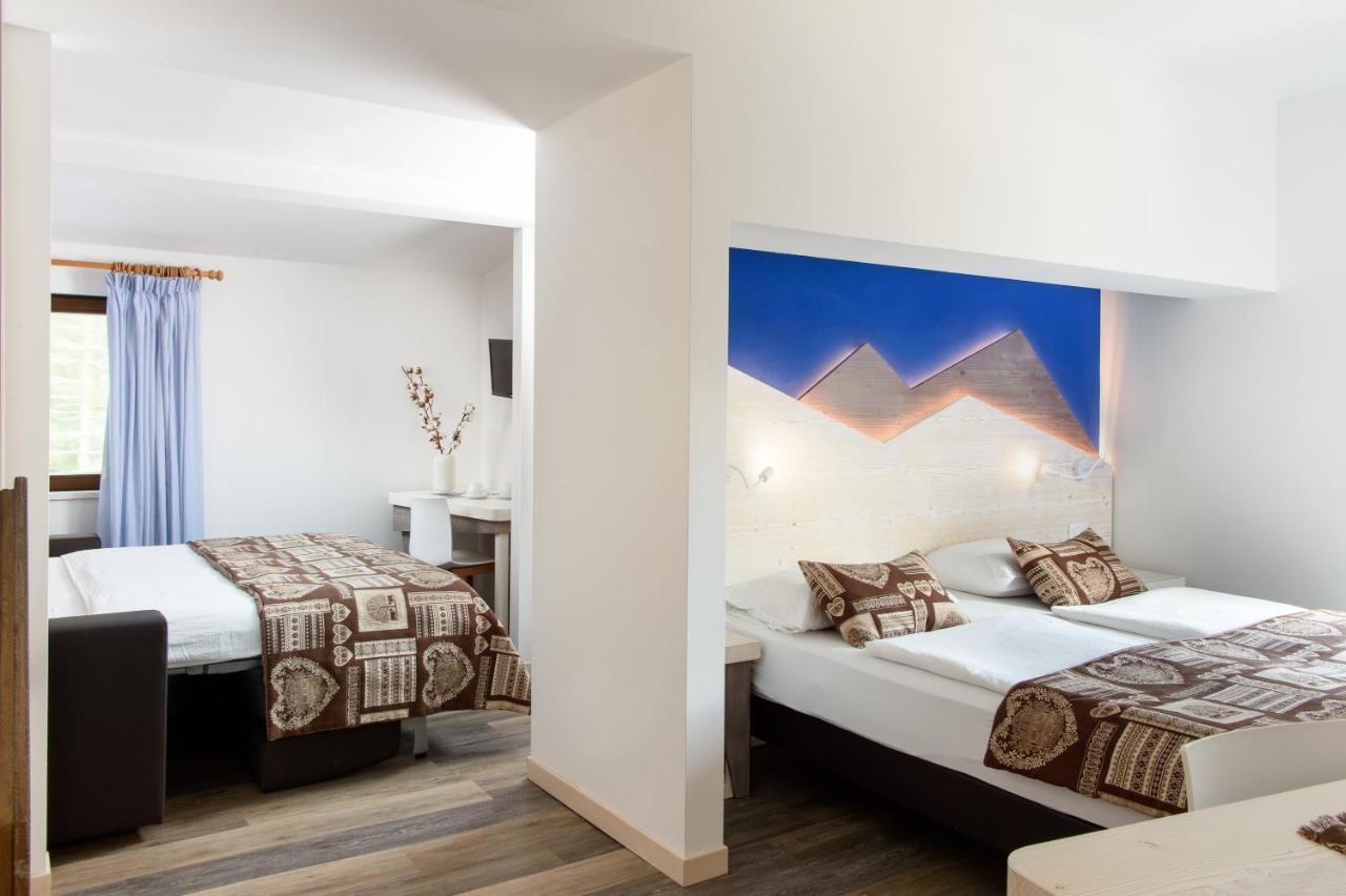 Hotel Garni Roberta Malga Ciapela Εξωτερικό φωτογραφία