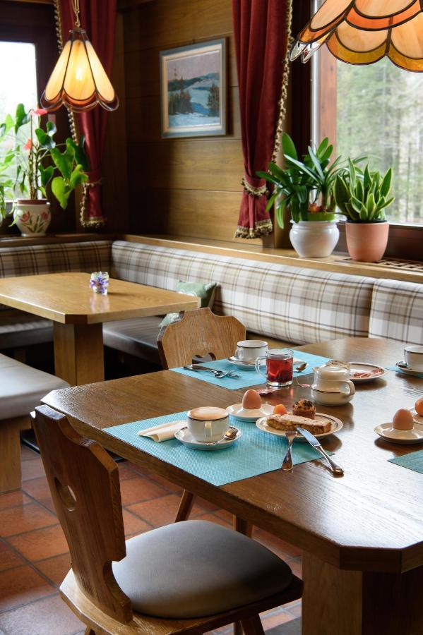 Hotel Garni Roberta Malga Ciapela Εξωτερικό φωτογραφία